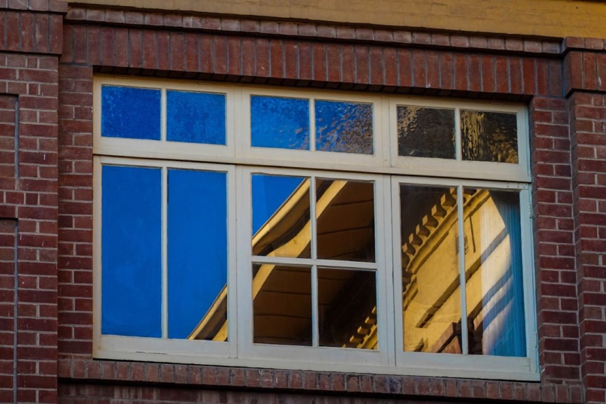 Comparatif fenêtres bois PVC aluminium — performances Uw