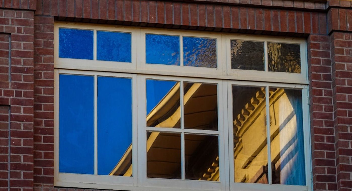 Comparatif fenêtres bois PVC aluminium — performances Uw