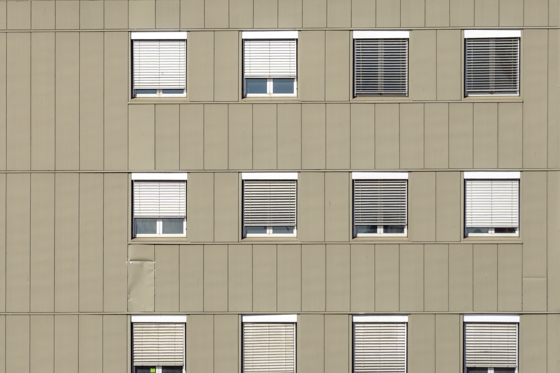 Comparatif fenêtres bois PVC aluminium — performances Uw