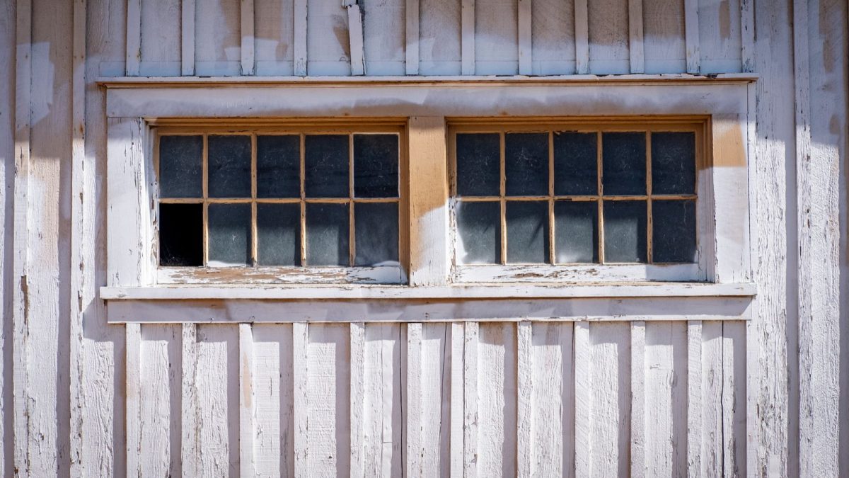 Rénover ses fenêtres en bois : ce qu'il faut vérifier avant de se lanc